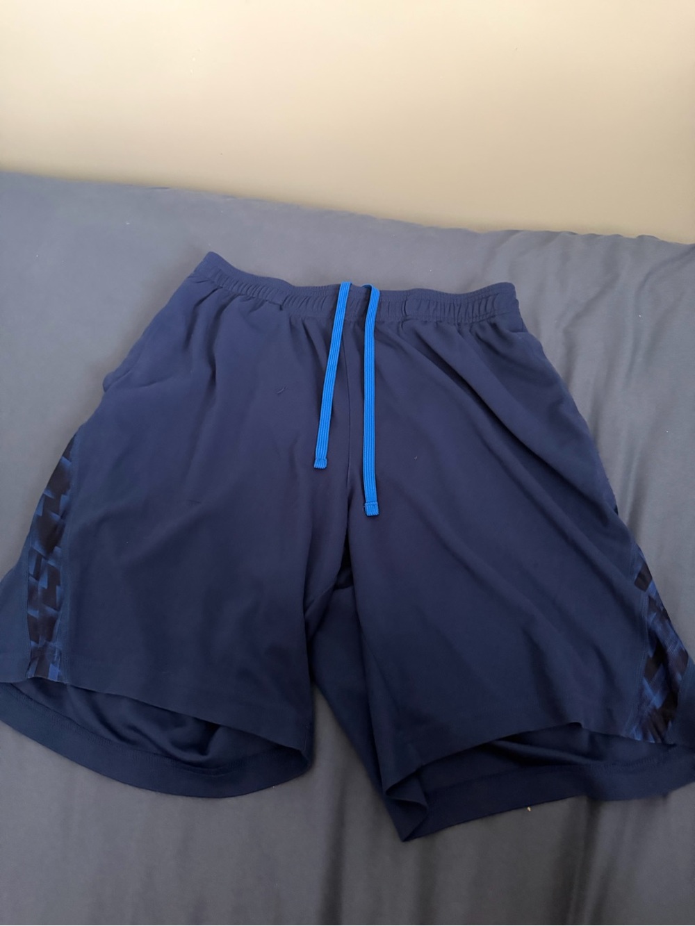 Fila Men's Blue Athletic Shorts drawstring